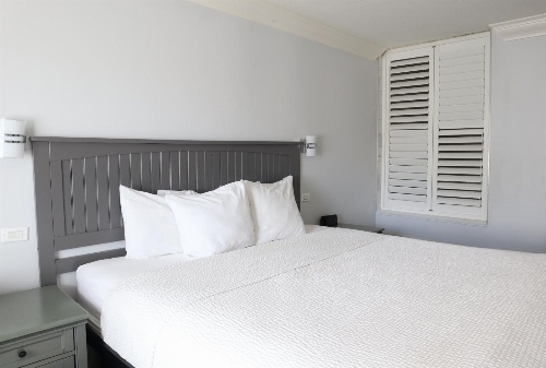 Days Inn by Wyndham Near City Of Hope image 3